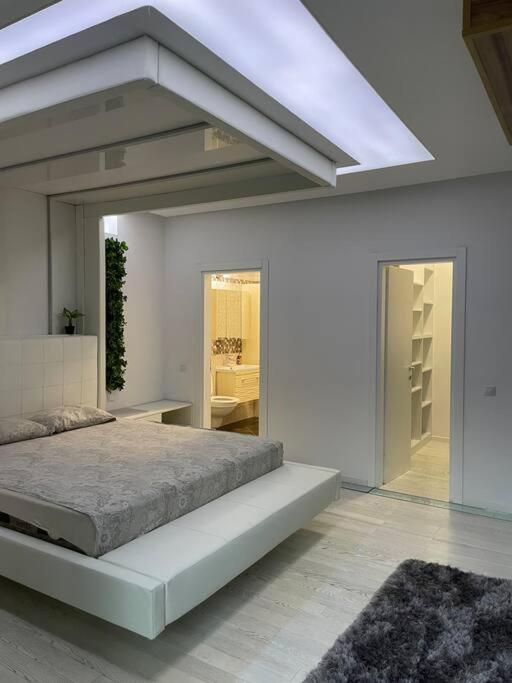 Apartament 2 Camere Baneasa ブカレスト エクステリア 写真